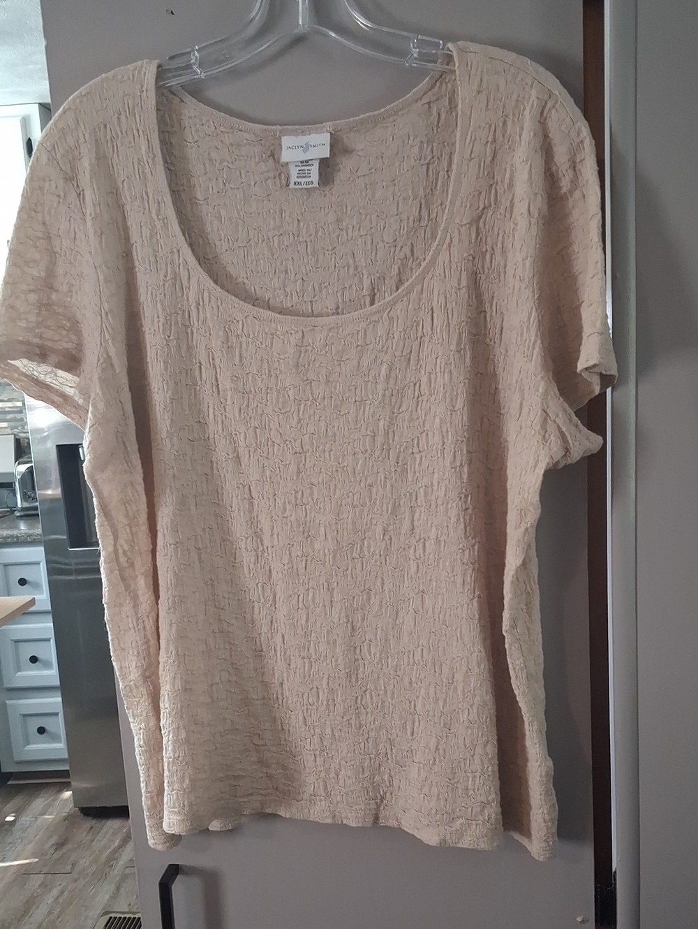 Jaclyn Smith Cream Short-Sleeve Scoop Neck Textured Top